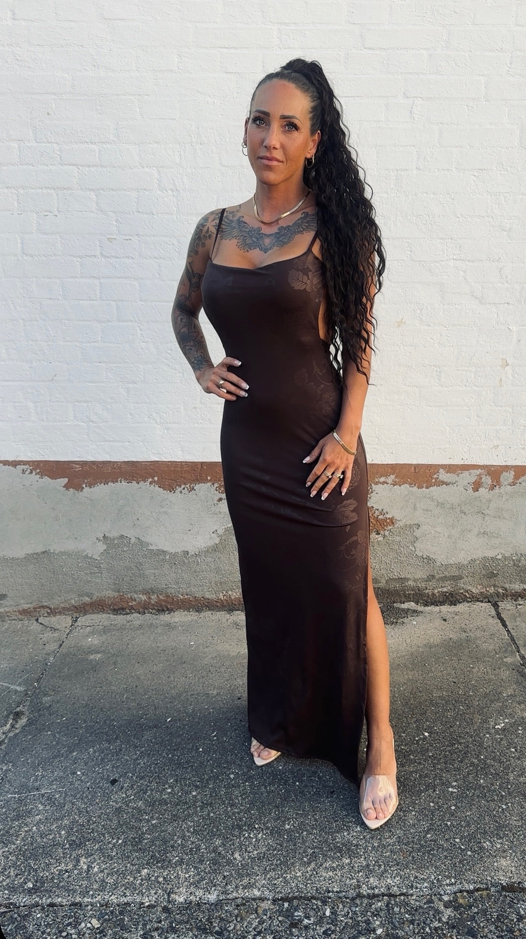 Amira Blomster kjole - brun