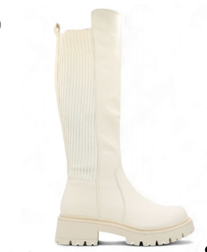 Beige elastisk støvle med let for