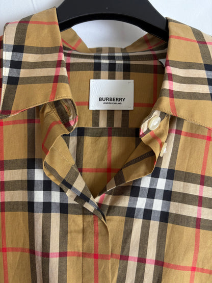 Burberry skjorte - brugt