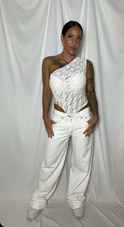 Skrå blonde top