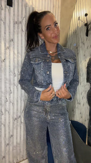 Kort denimjakke med glitter