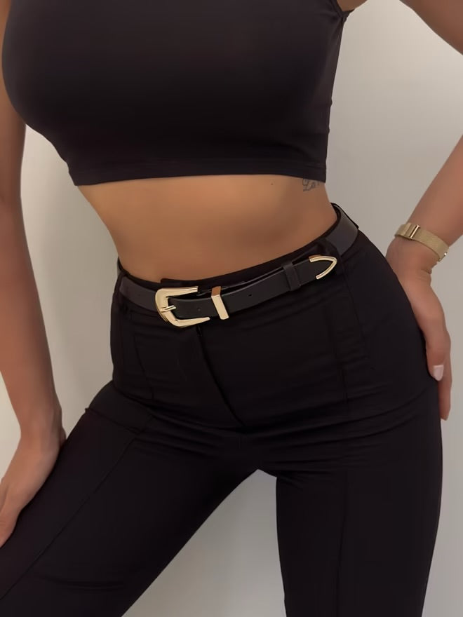 Bælte med guldspænde