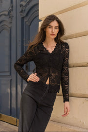 Blomstret blondetop med knapper