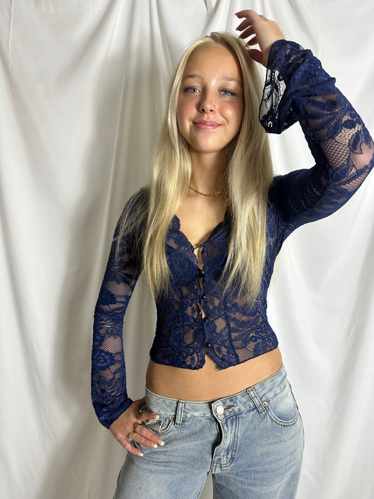 Bella blonde top