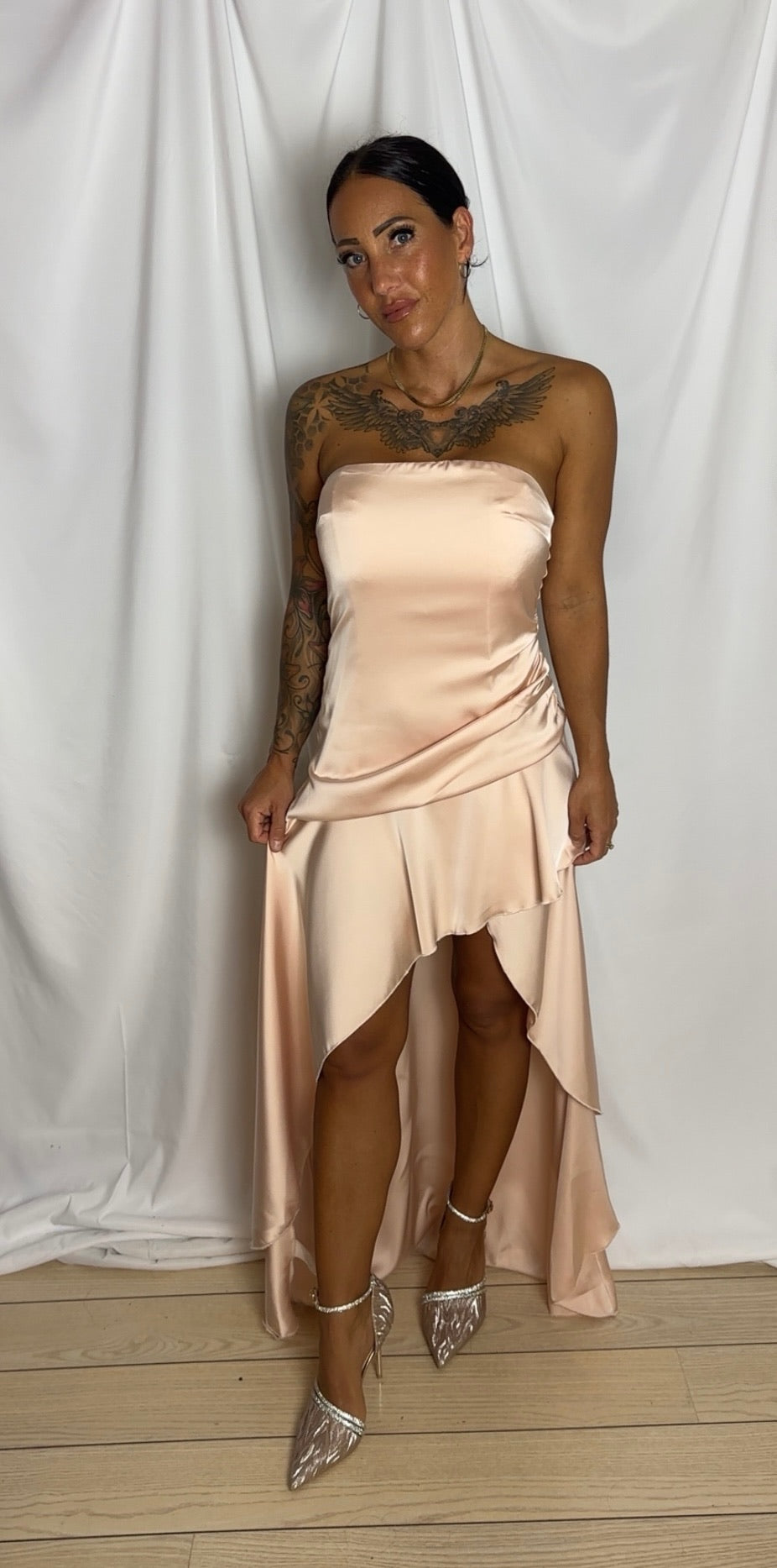 Draperet satin kjole - lyserød