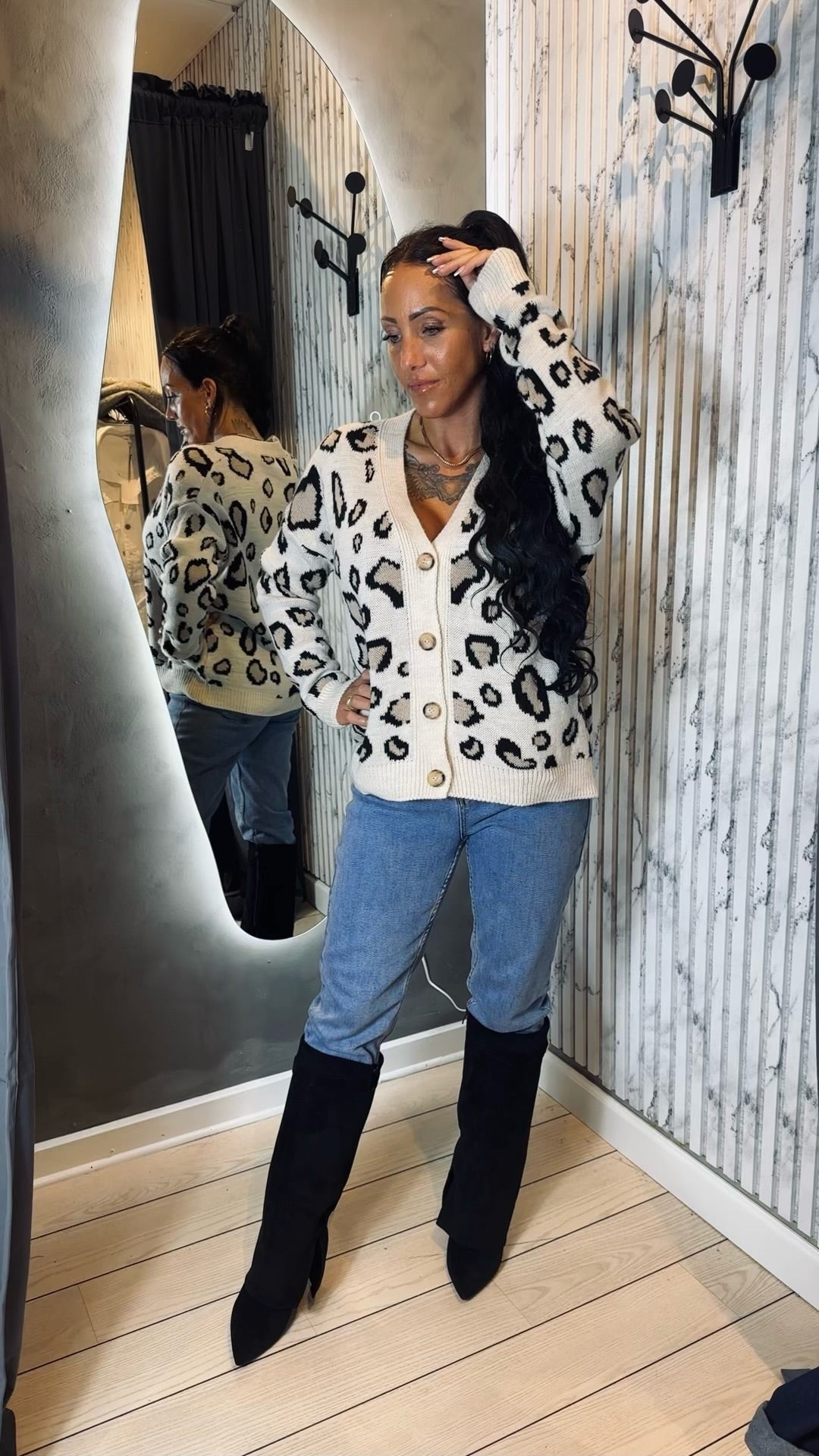 Cardigan med leopard print