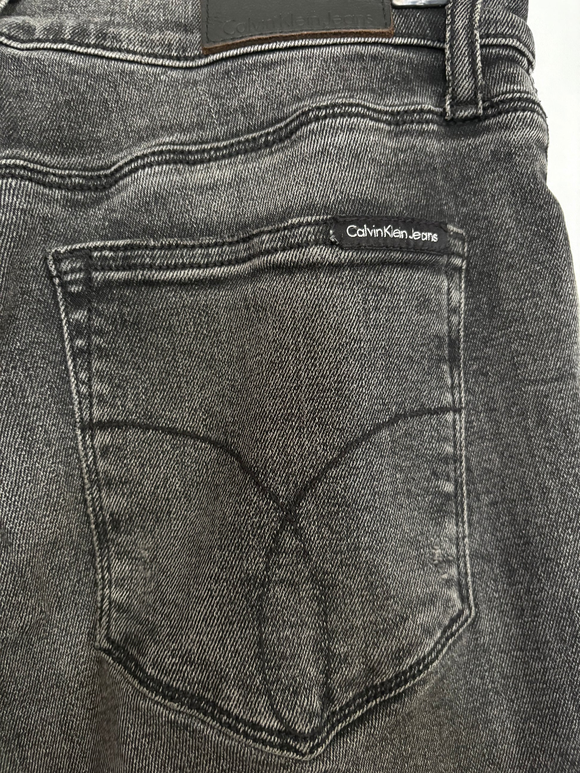 Ripped jeans