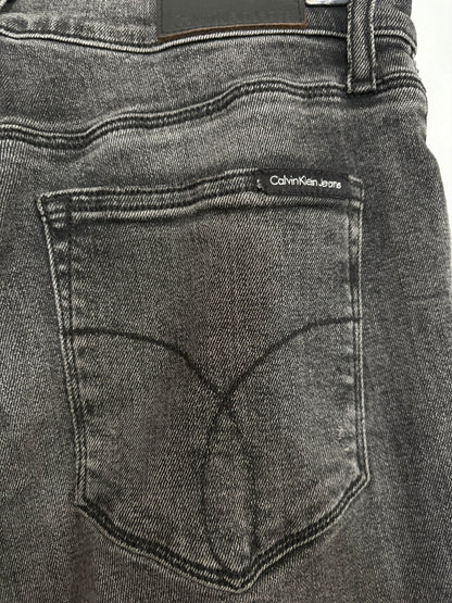 Ripped jeans