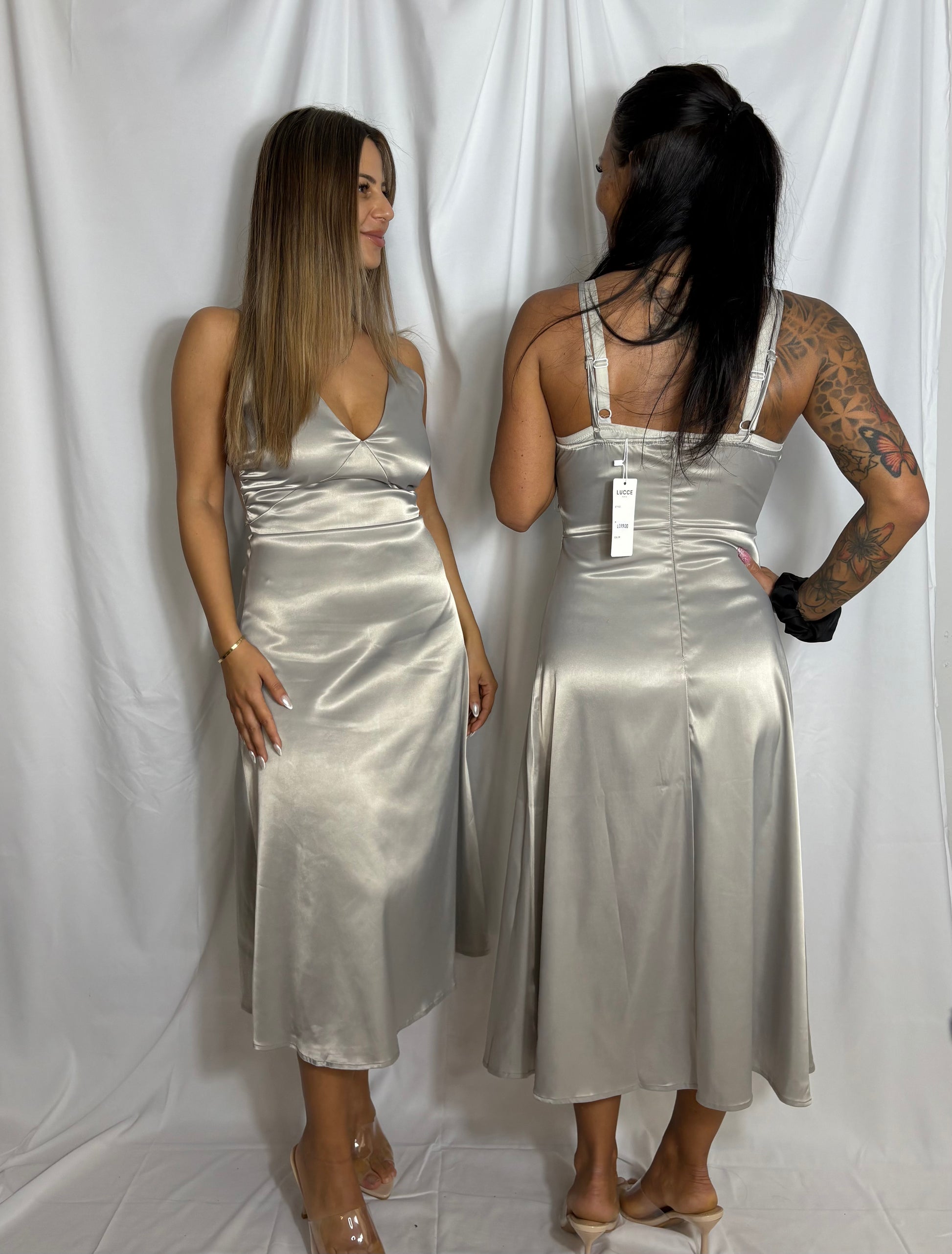 Satin kjole midi 