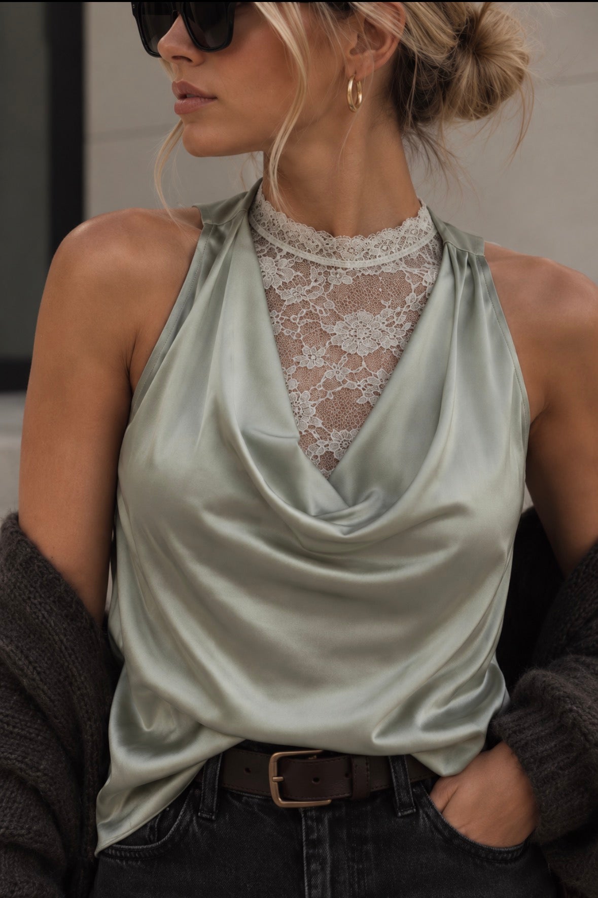 Satin top med blonder - Grøn