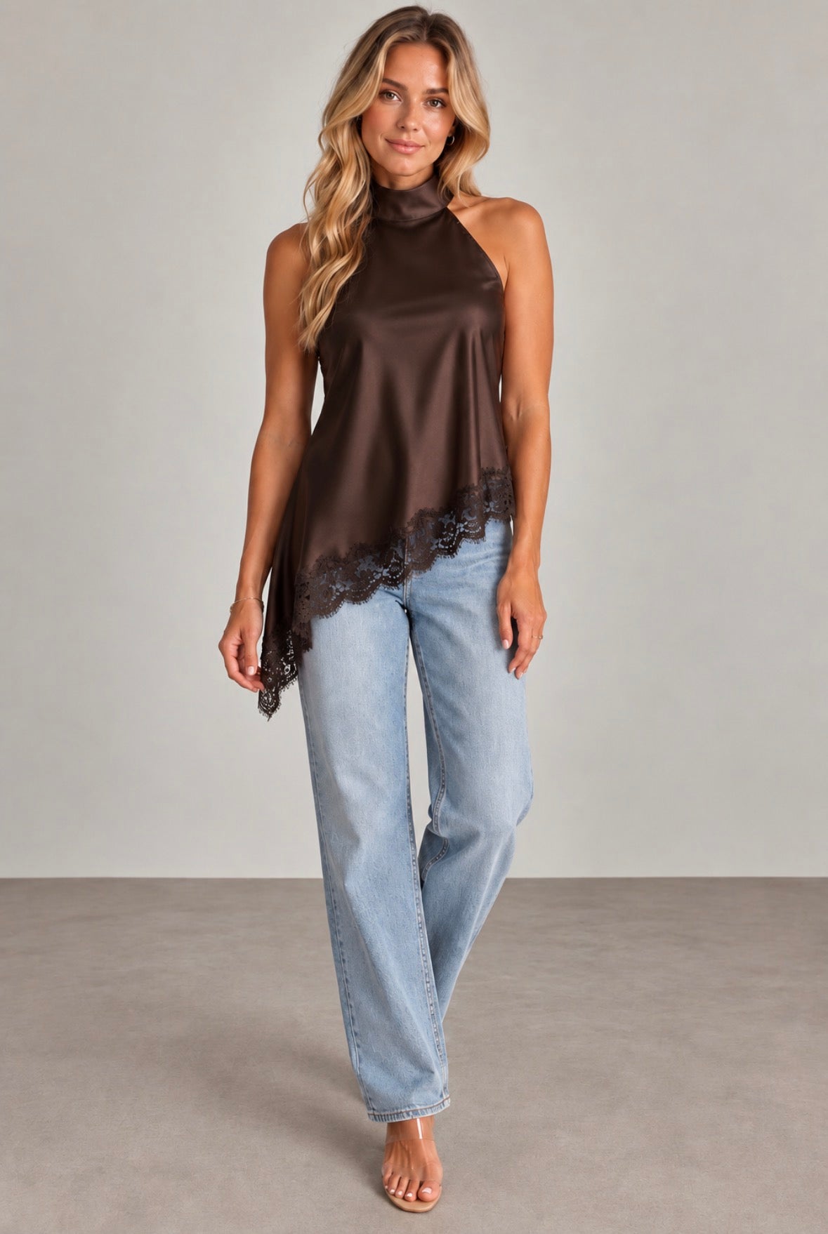 Lara Satin top med blonder - Brun