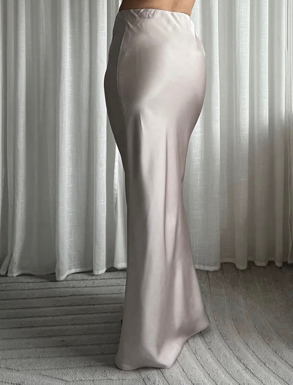 Elira satin nederdel - beige