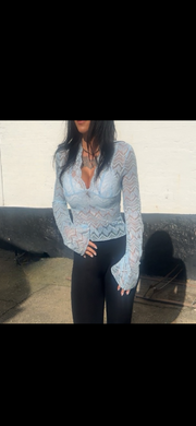 Blakely blonde top - lyseblå