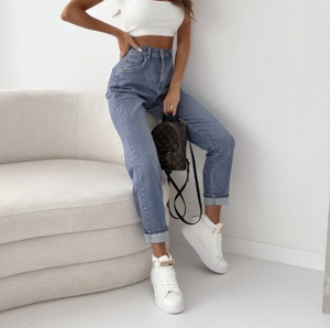 Mom jeans